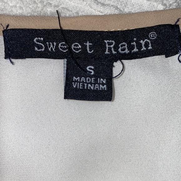 ✨Sweet Rain•Sheer Blouse•Small✨ - Picture 6 of 7